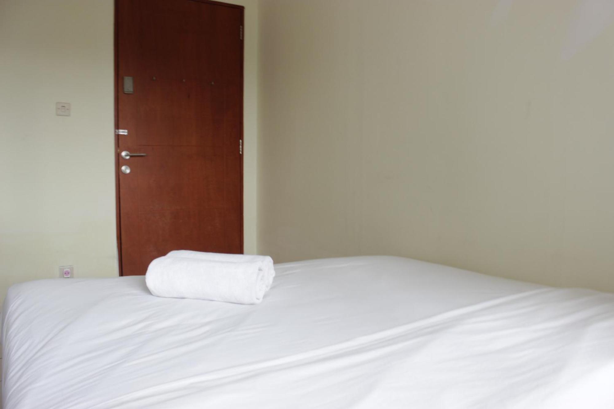 Spacious 2br Buah Batu Park Near Exit Tol By Travelio Apartemen *