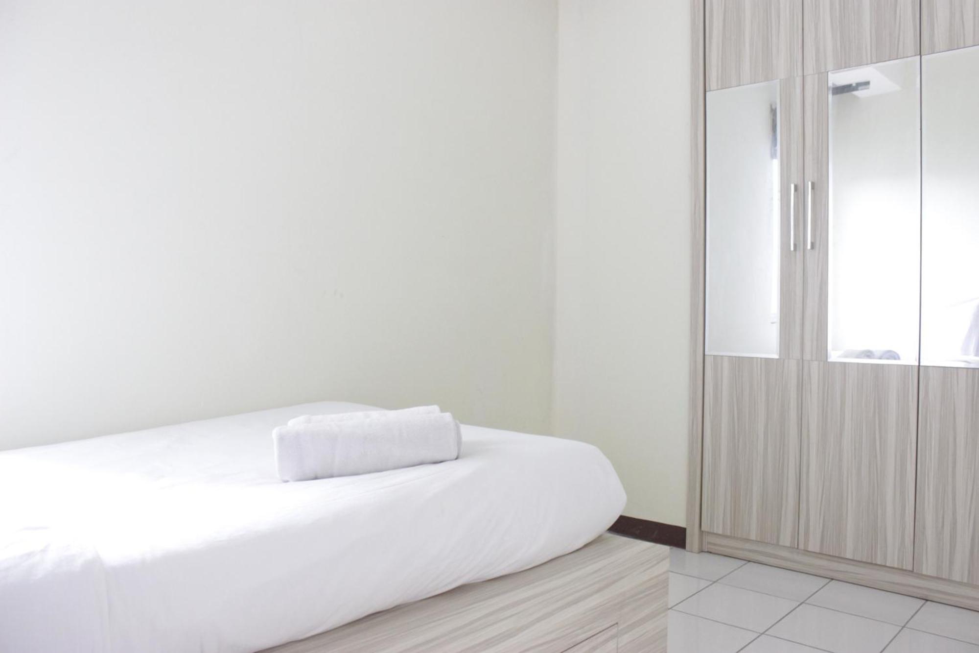 Apartemen Spacious 2br Buah Batu Park Near Exit Tol By Travelio *